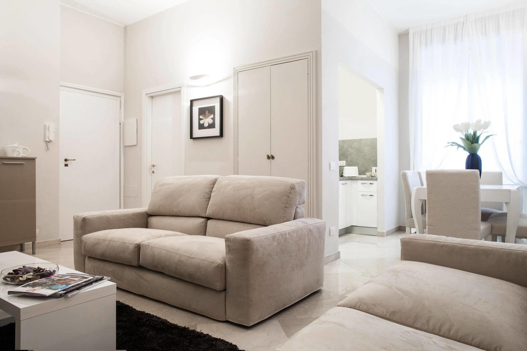 Milan Royal Suites מראה חיצוני תמונה
