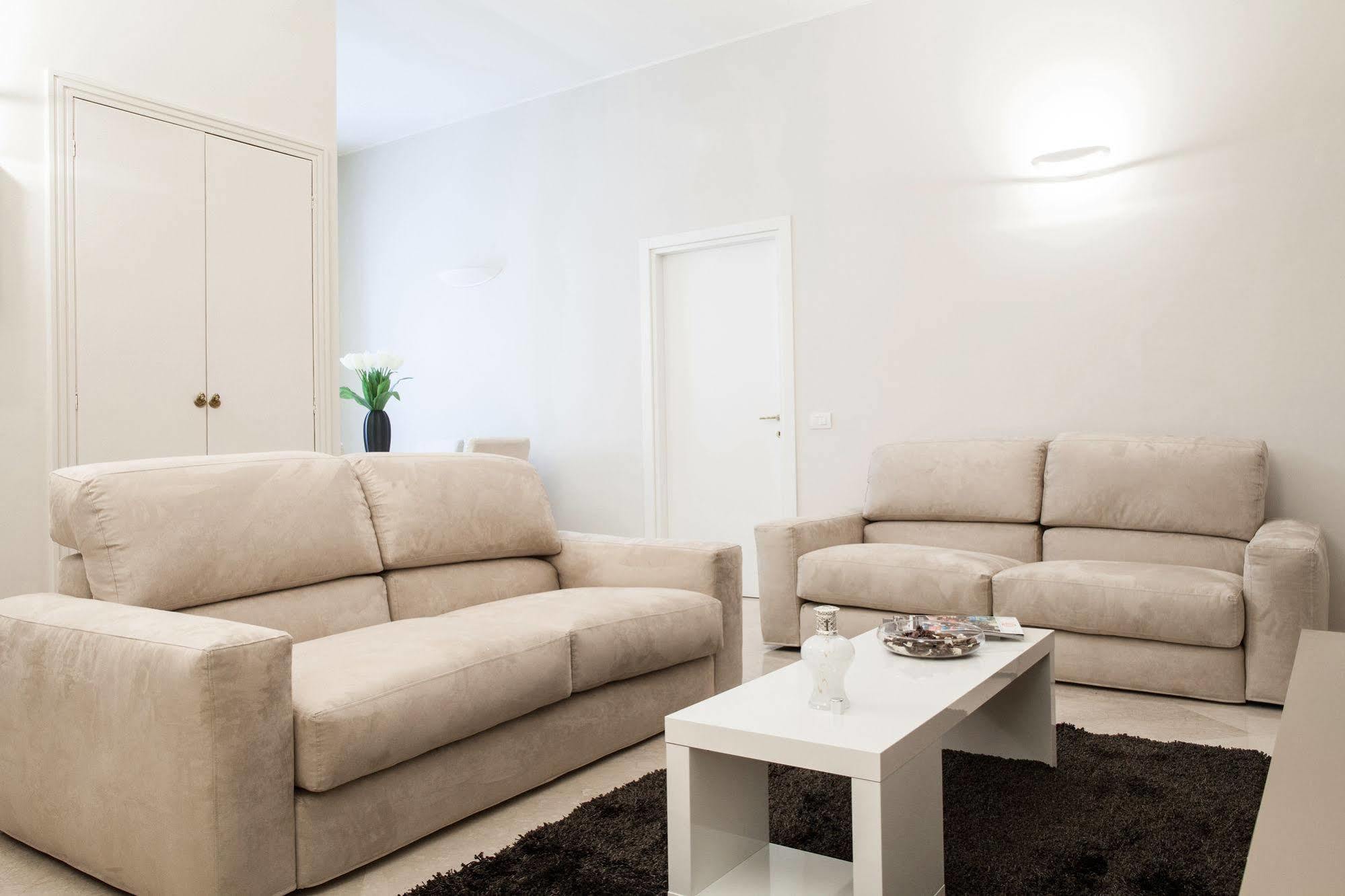Milan Royal Suites מראה חיצוני תמונה