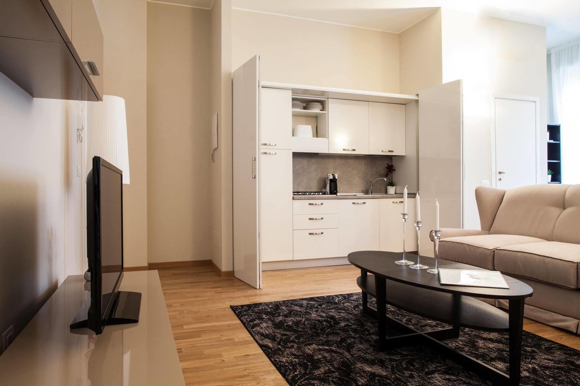 Milan Royal Suites מראה חיצוני תמונה