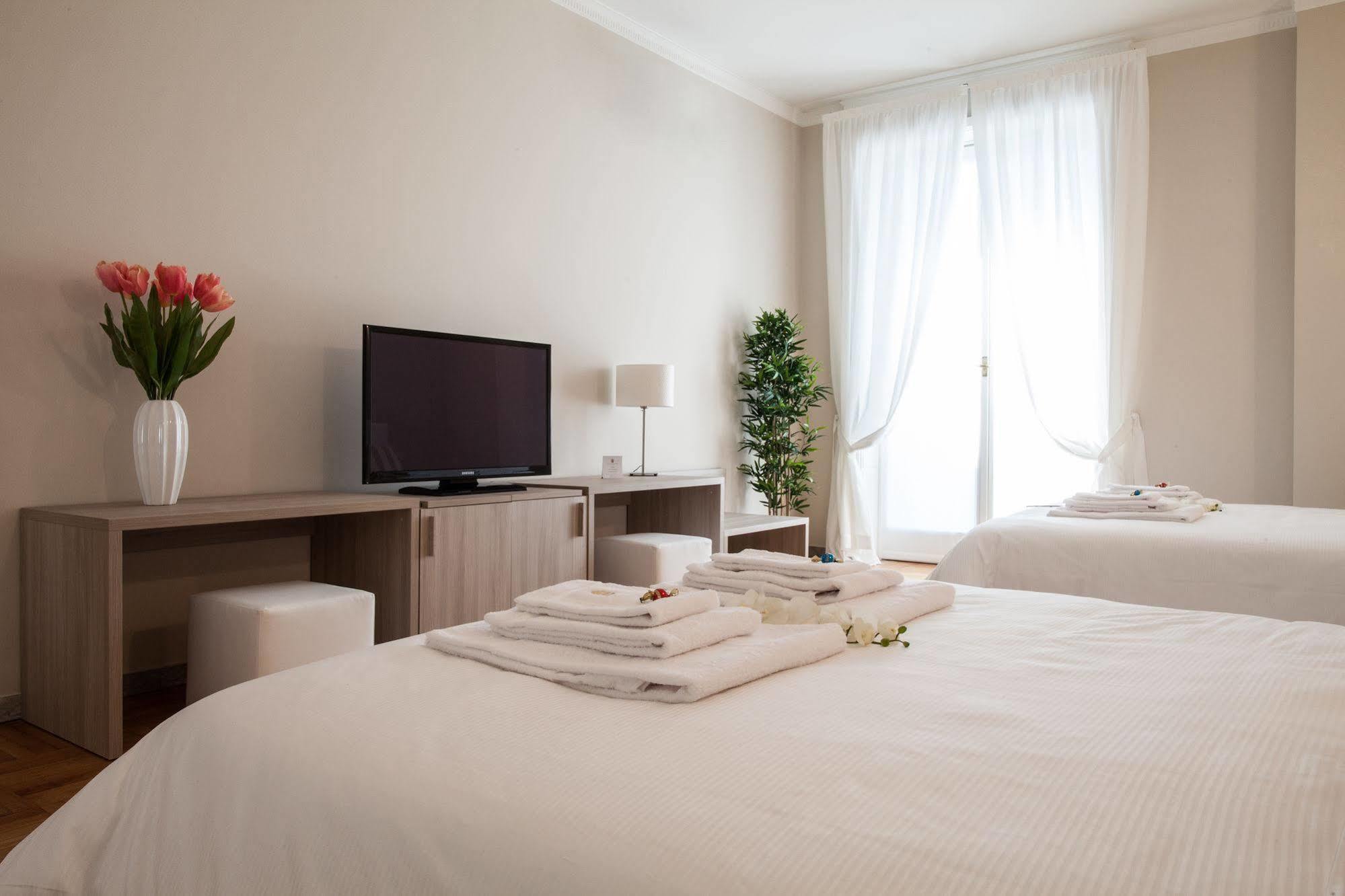 Milan Royal Suites מראה חיצוני תמונה