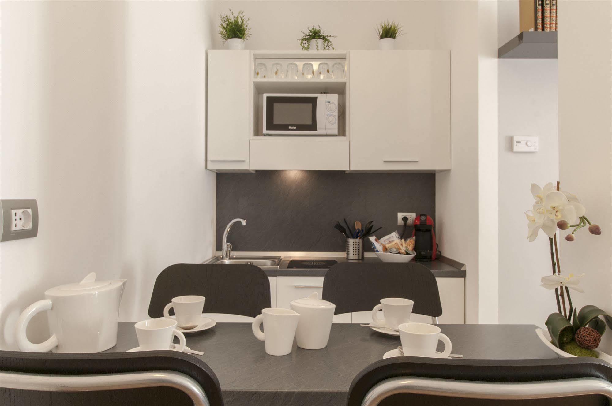 Milan Royal Suites מראה חיצוני תמונה