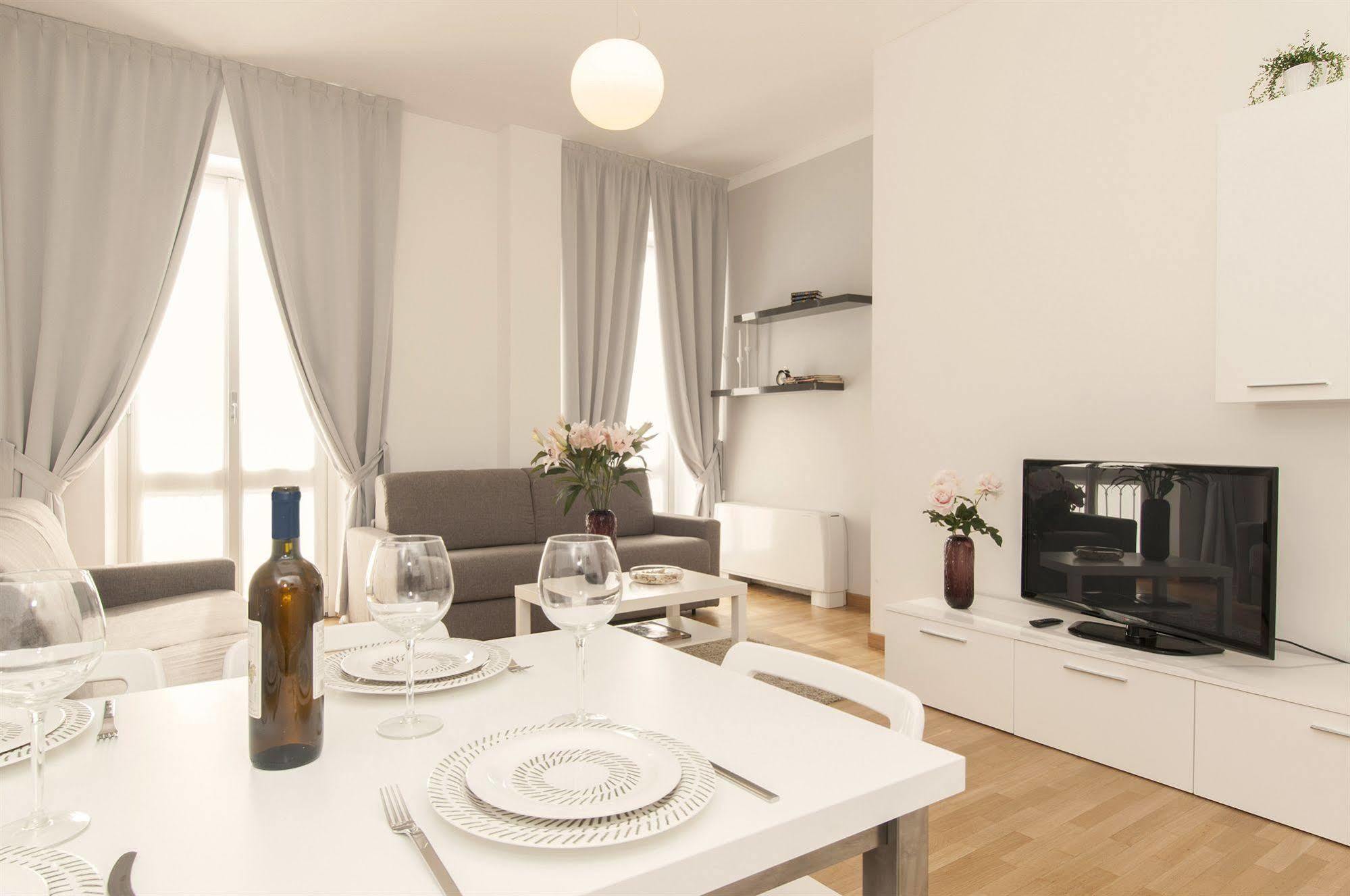Milan Royal Suites מראה חיצוני תמונה