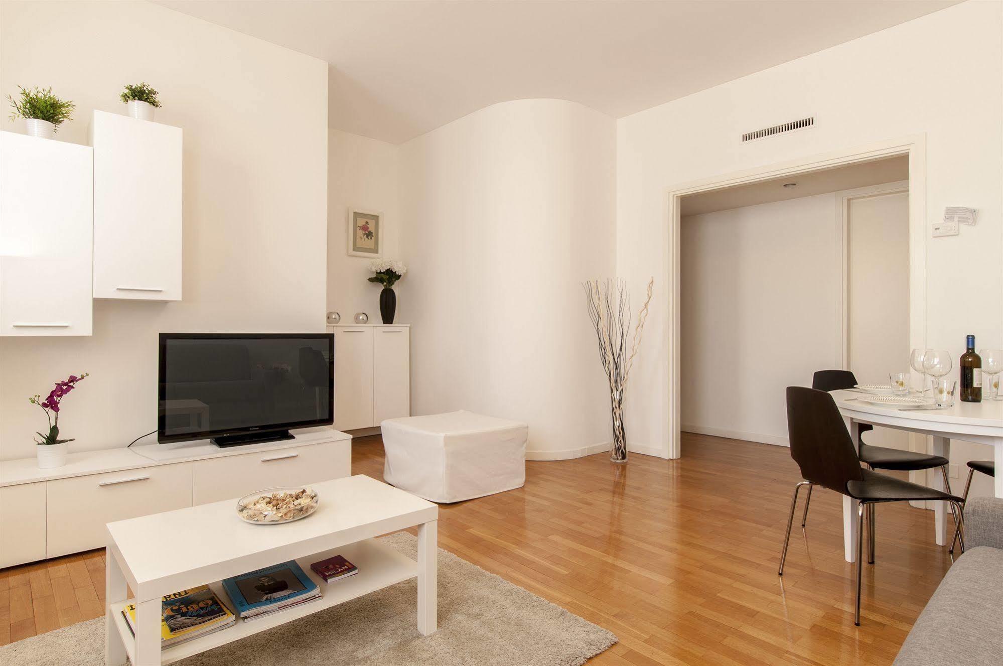 Milan Royal Suites מראה חיצוני תמונה