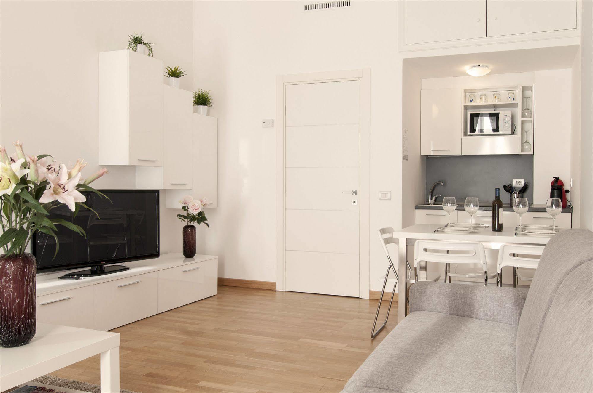 Milan Royal Suites מראה חיצוני תמונה